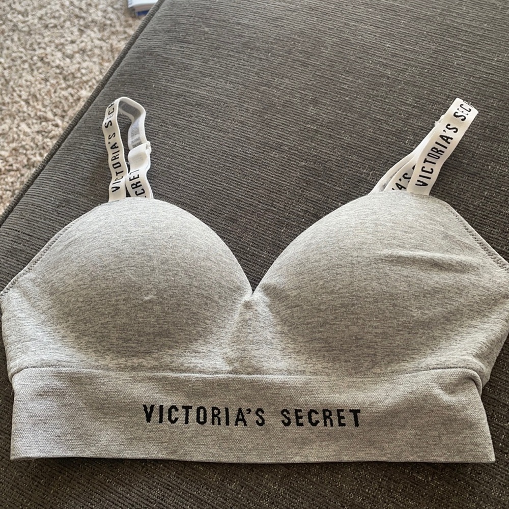 Victoria’s Secret Padded Sports Bra